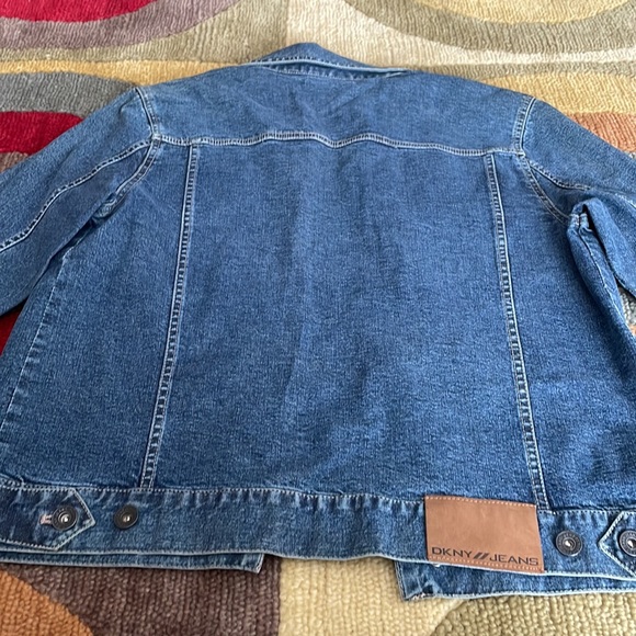 Women’s DKNY Jeans Denim Jacket, Size M - Picture 4 of 5